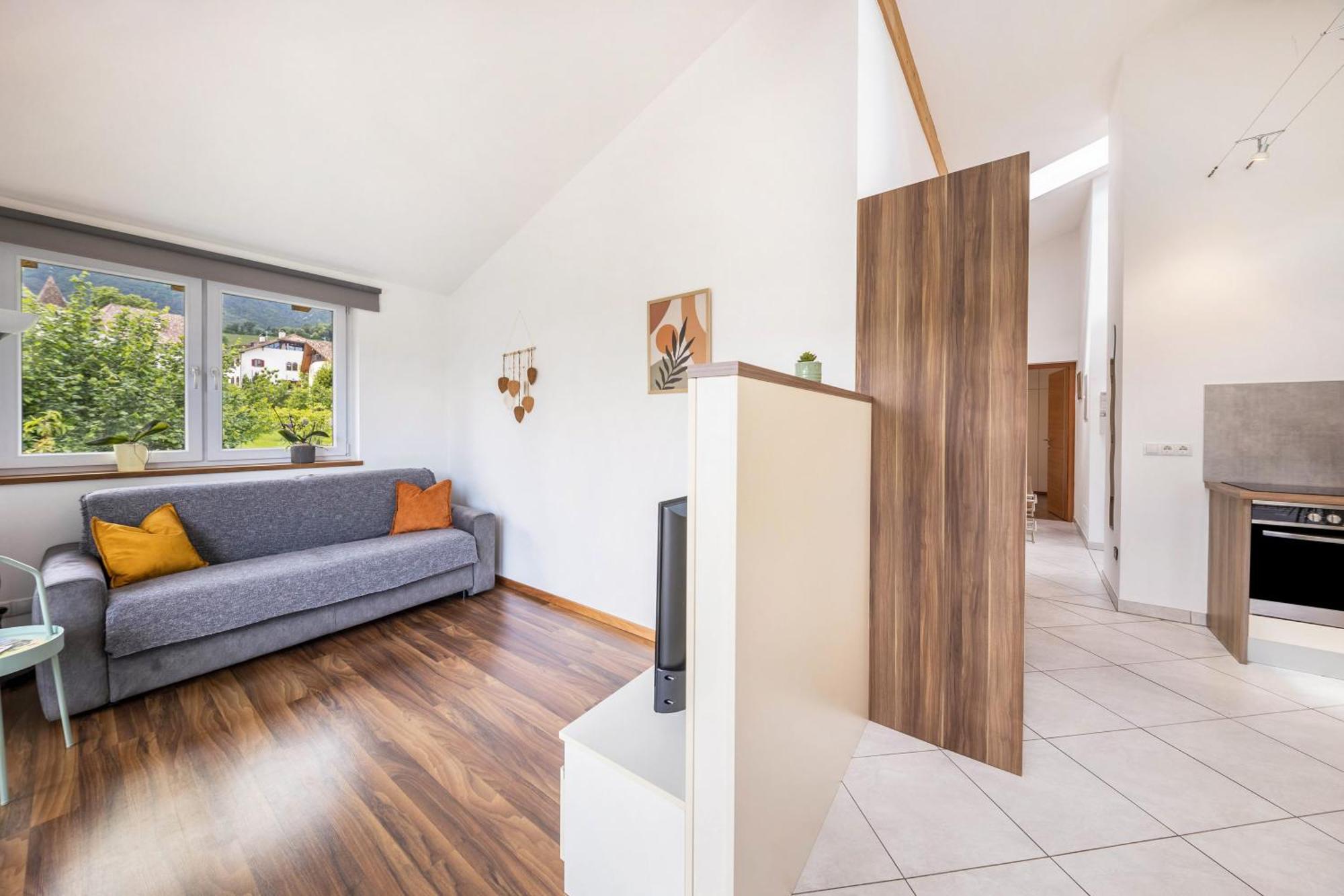 Angerblick Apartment Аппиано-Сулла-Страда-дель-Вино Экстерьер фото