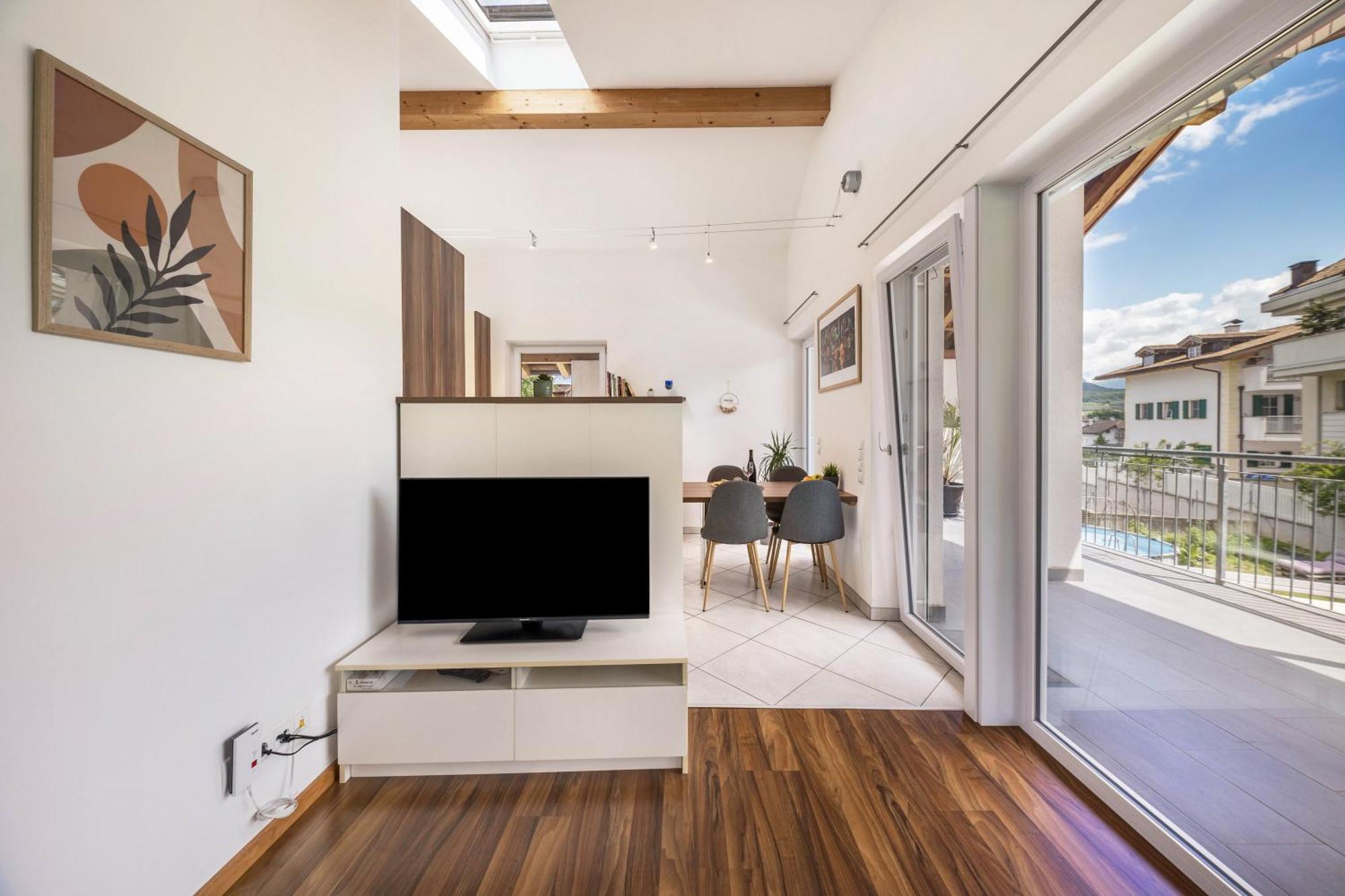 Angerblick Apartment Аппиано-Сулла-Страда-дель-Вино Экстерьер фото