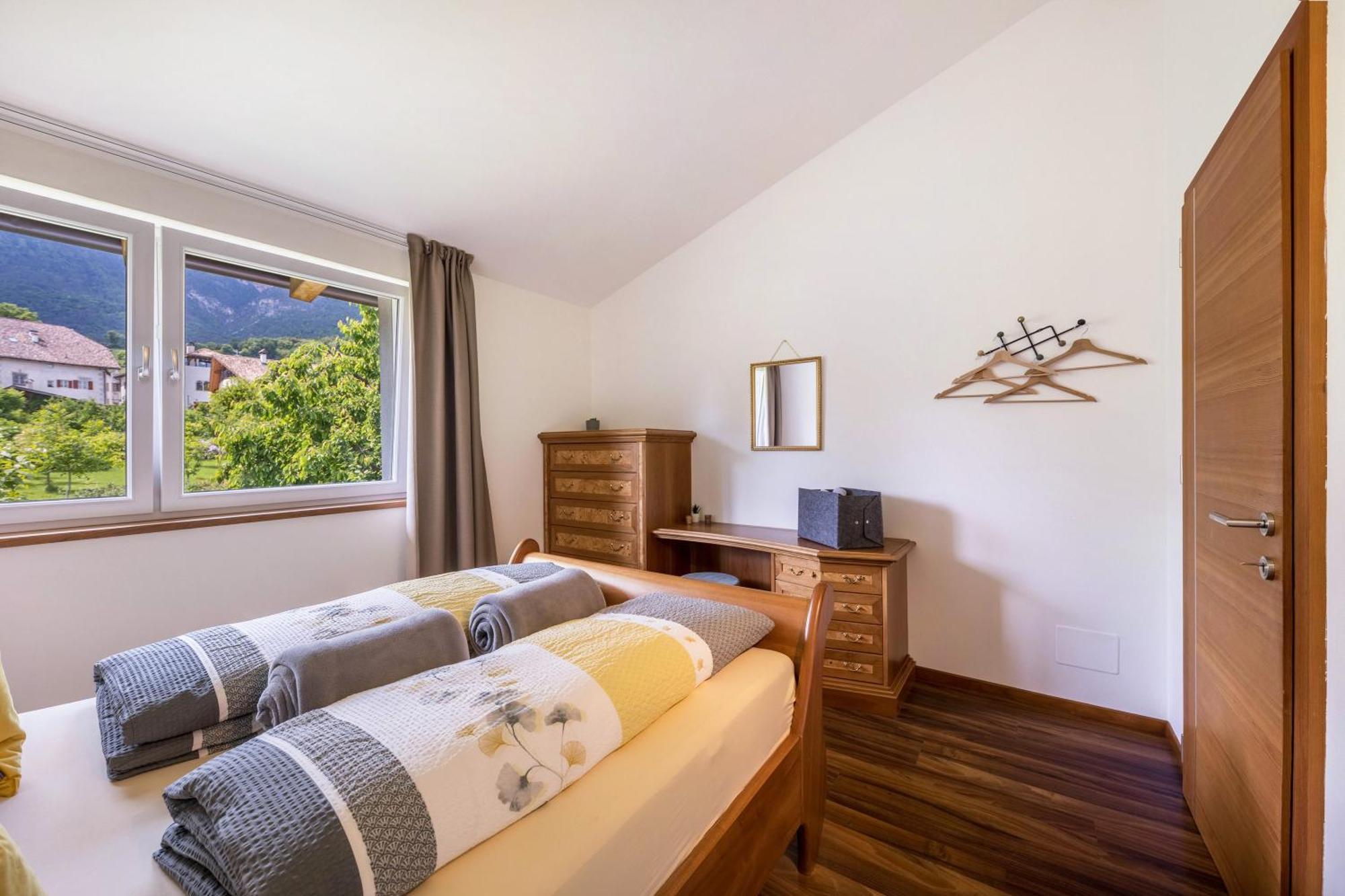 Angerblick Apartment Аппиано-Сулла-Страда-дель-Вино Экстерьер фото